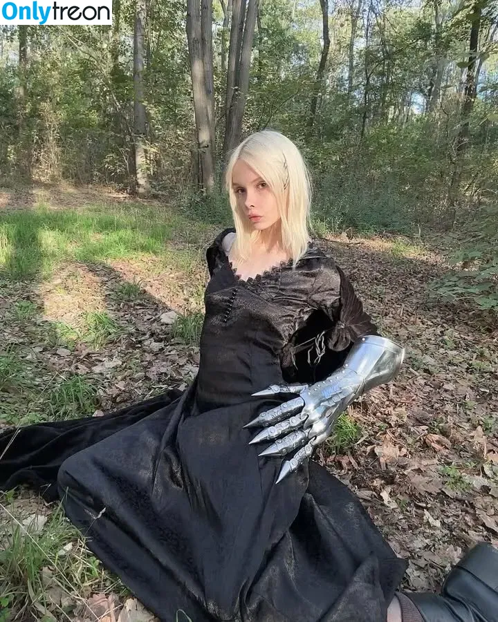 neondemoni голая photo #0021 (neondemoni)