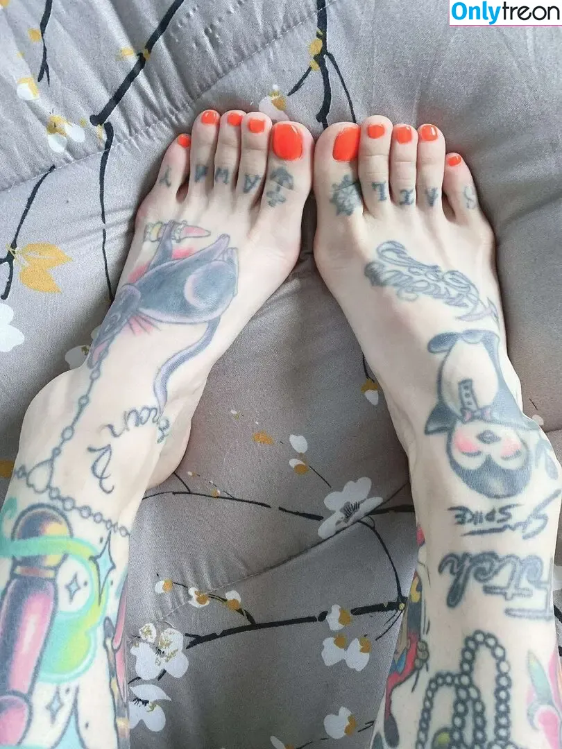 neptuneexplainsitall голая photo #0503 (neptunehomeofficial / urwaifuneptune)
