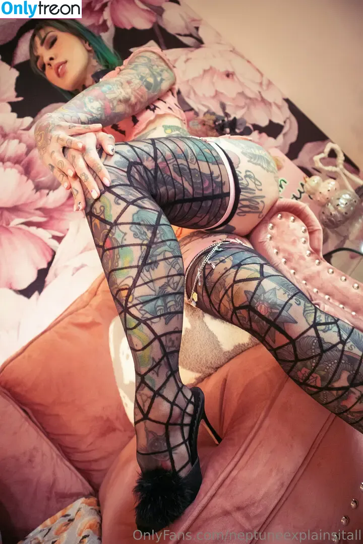 neptuneexplainsitall nude photo #0795 (neptunehomeofficial / urwaifuneptune)