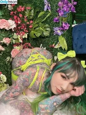 neptuneexplainsitall / neptunehomeofficial / urwaifuneptune nude photo #1137