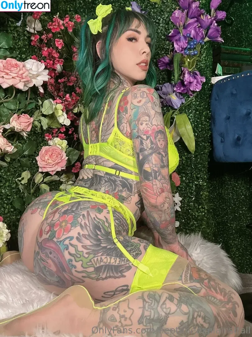 neptuneexplainsitall nude photo #1141 (neptunehomeofficial / urwaifuneptune)