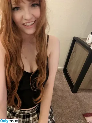  nude photo #0009
