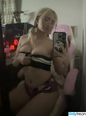nerpxp / natyvip nude photo #0001