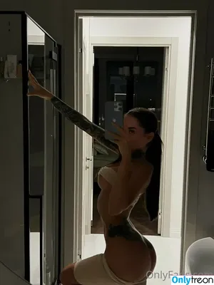 Nessa Orlova / nessaorlova / orlova_ness_life / rusmeganfox nude photo #0592