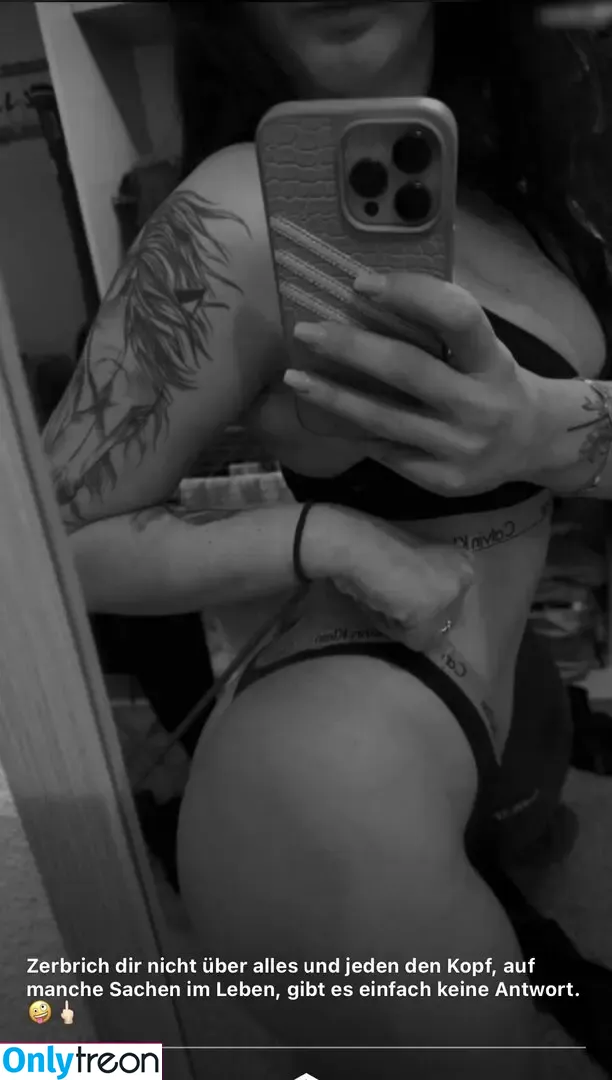 Nessi.rxh nude photo #0030 (nessii.rxh)