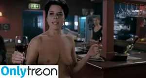 Neve Campbell / nevecampbell nude photo #0147