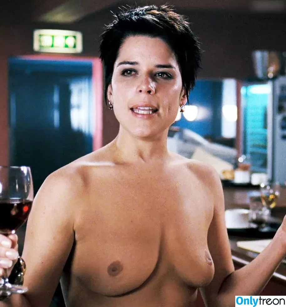 Neve Campbell голая photo #0034 (nevecampbell)