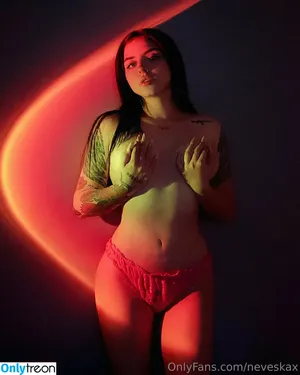  nude photo #0003