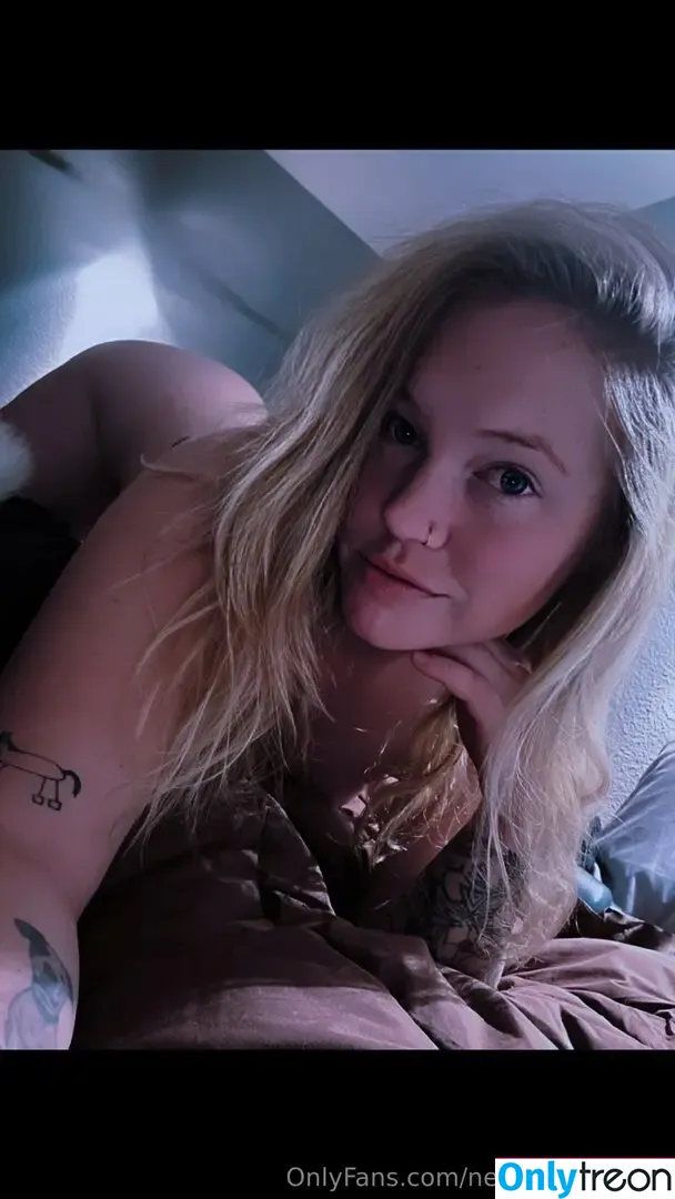 newbootgoofinn nude photo #0080 (newbootgoofin)