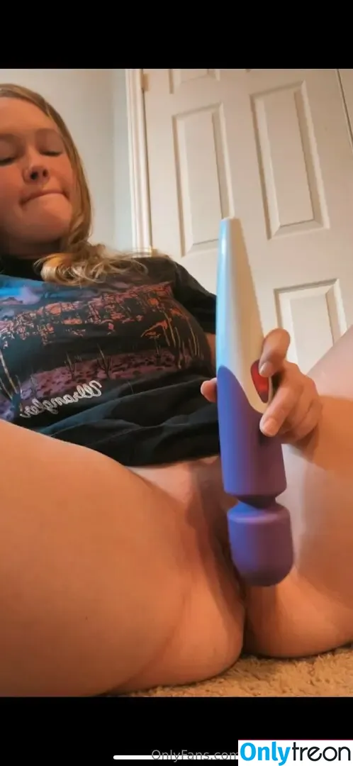 newbootgoofinn nude photo #0086 (newbootgoofin)