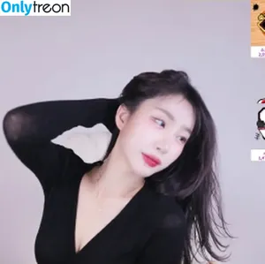nhs960212 / lovely_kongs00n / pqf1207 / 콩순O nude photo #0014