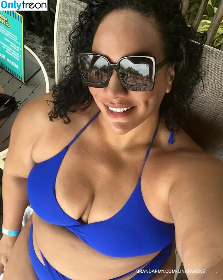 Nia Jax-Lina Fanene nude photo #0021 (LinaFanene)