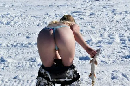 nicebassblondie / tasha_outdoors фото голая #0006