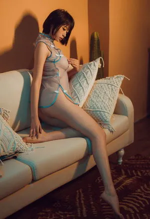Niceoppi nude photo #0031
