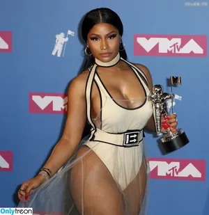 Nicki Minaj / nickiminaj фото голая #0806