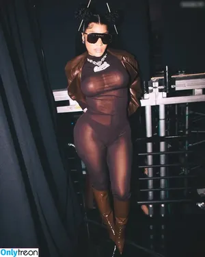 Nicki Minaj / nickiminaj фото голая #0854