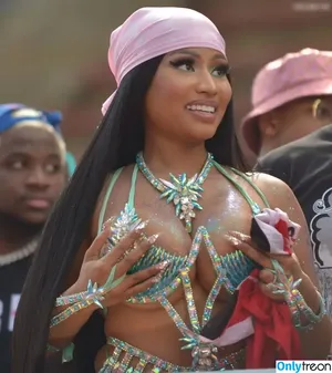 Nicki Minaj / nickiminaj фото голая #0912