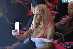 Nicki Minaj / nickiminaj фото голая #0927