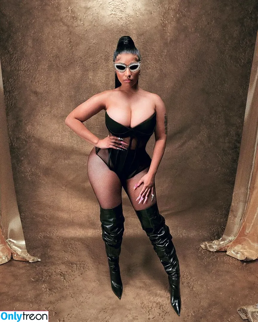 Nicki Minaj голая photo #0610 (nickiminaj)