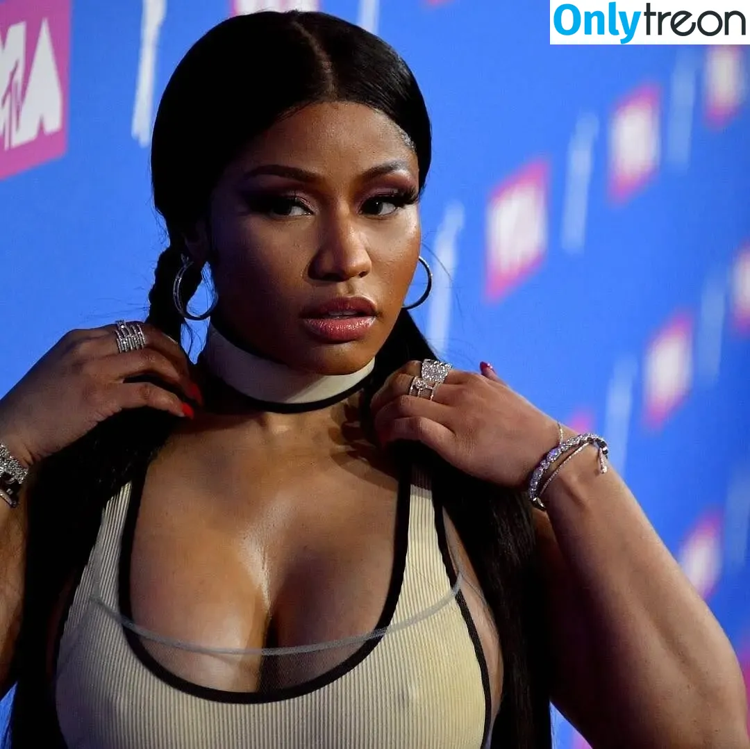 Nicki Minaj голая photo #0809 (nickiminaj)