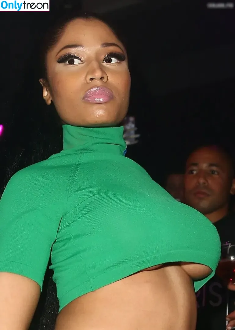 Nicki Minaj голая photo #0914 (nickiminaj)
