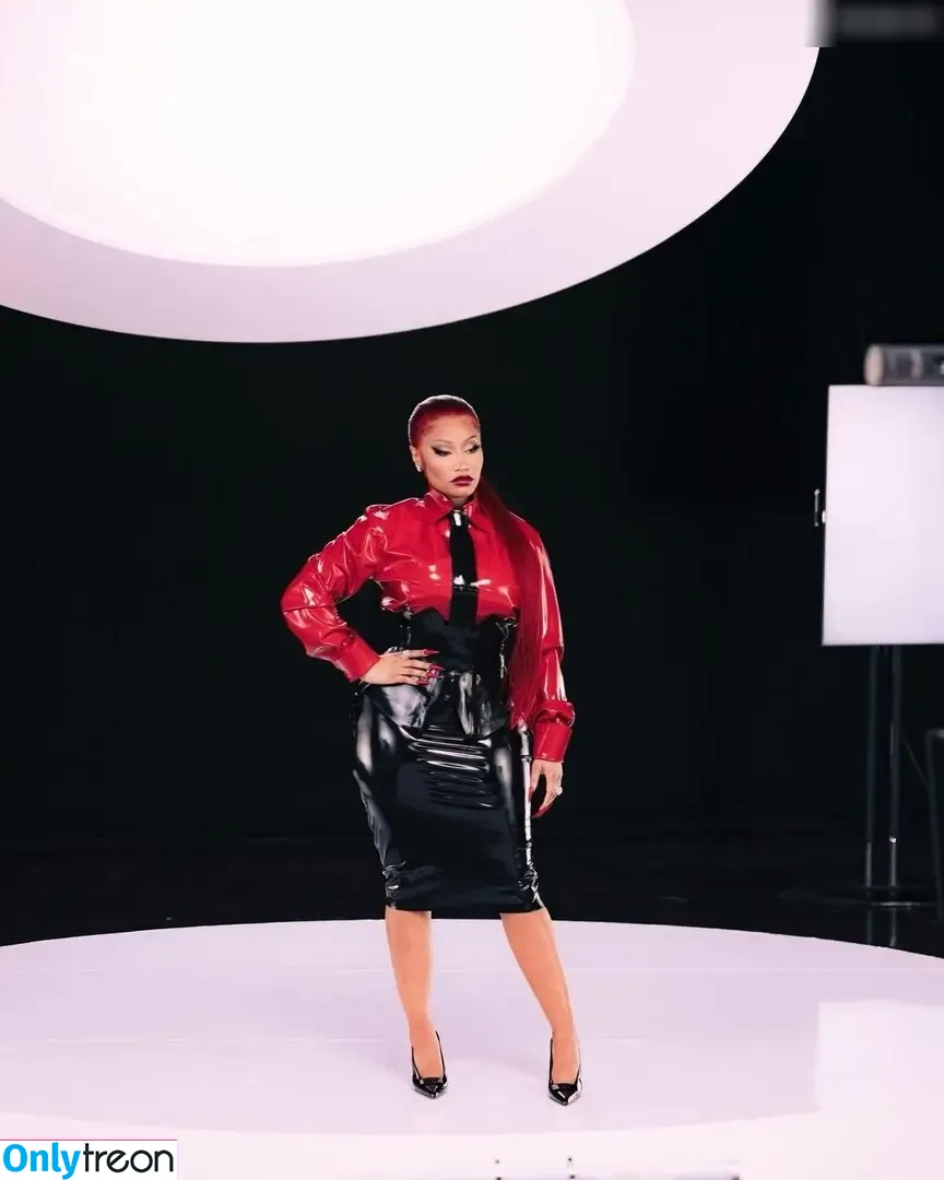 Nicki Minaj голая photo #0972 (nickiminaj)