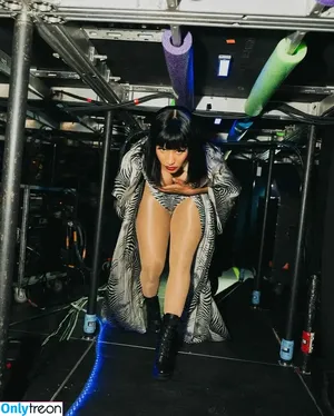Nicki Minaj / nickiminaj фото голая #1026