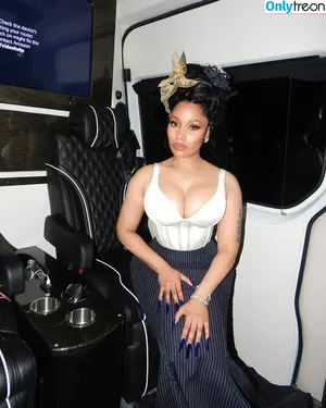 Nicki Minaj / nickiminaj nude photo #1264