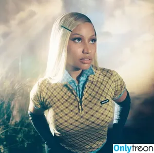 Nicki Minaj / nickiminaj фото голая #1276