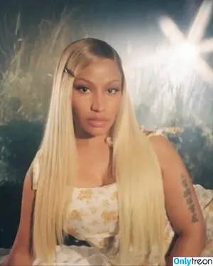 Nicki Minaj / nickiminaj фото голая #1288
