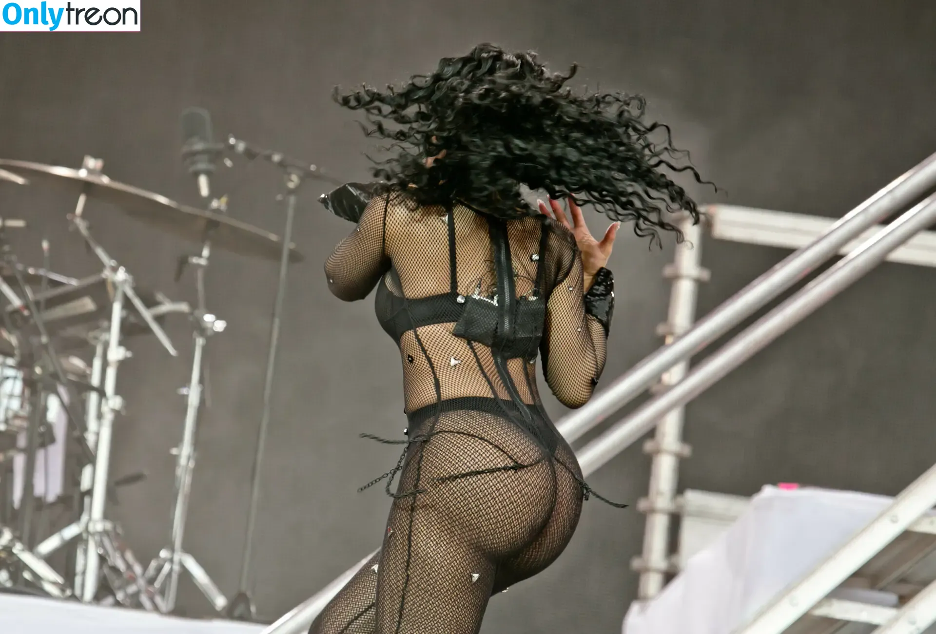 Nicki Minaj голая photo #1171 (nickiminaj)