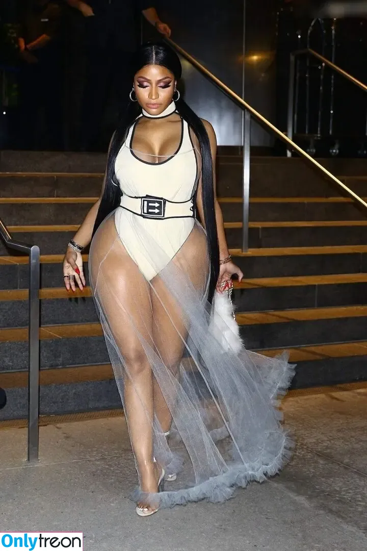 Nicki Minaj nude photo #1314 (nickiminaj)