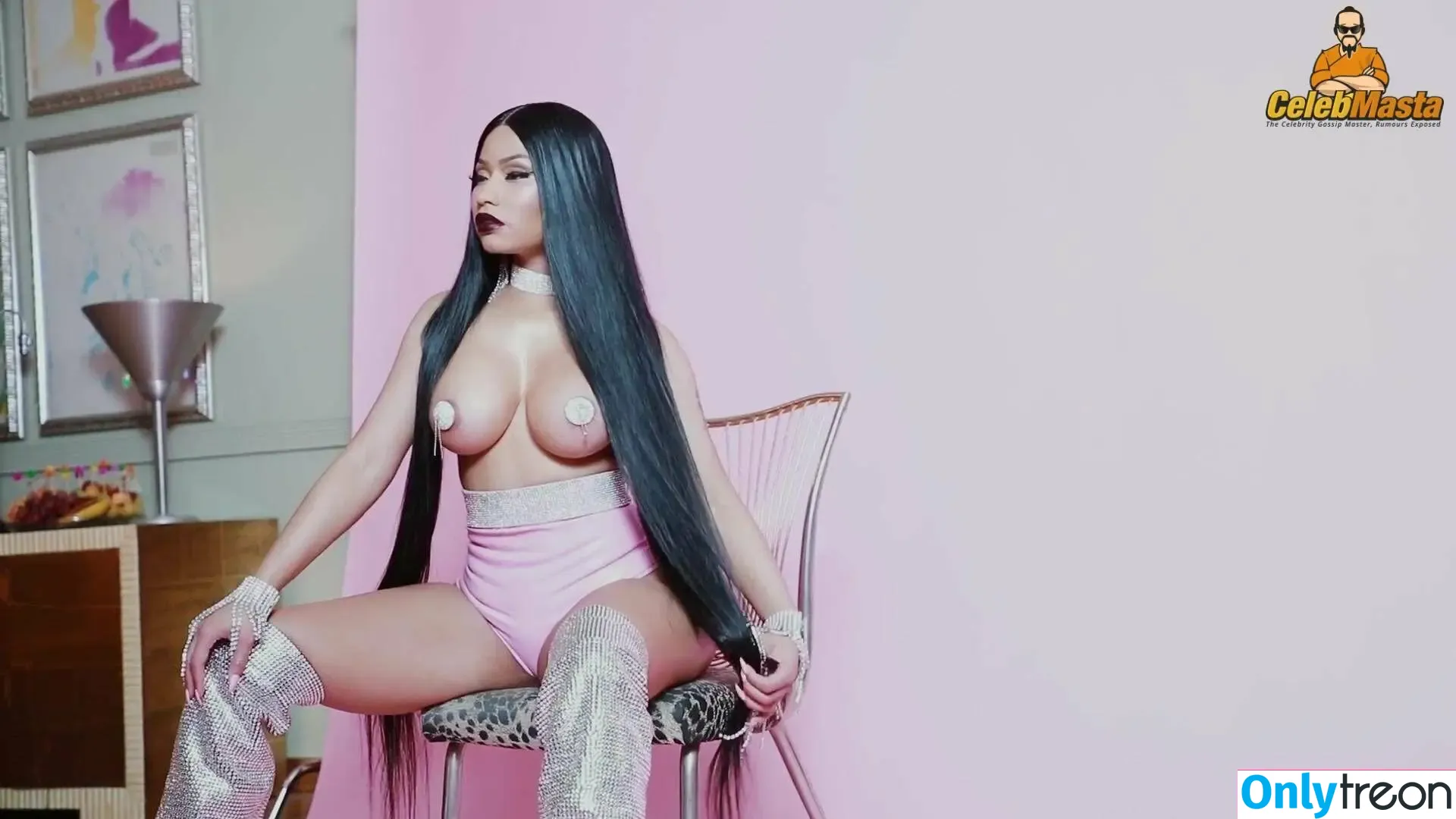 Nicki Minaj nude photo #1354 (nicki_minaj / nickiminaj)