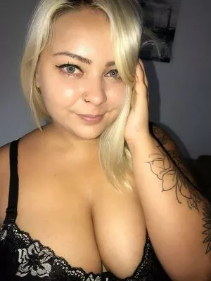 Nicki_thick6 / Https: / Xonicxo / niki_da_thicc1 фото голая #0057