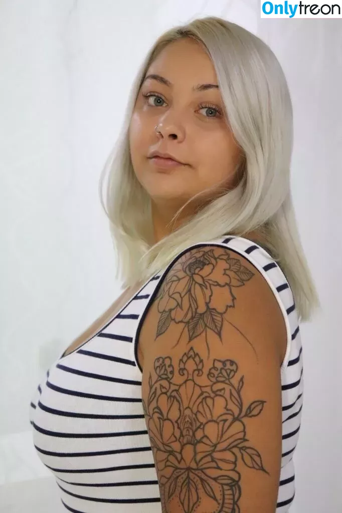 Nicki_thick6 голая photo #0054 (Https: / Xonicxo / niki_da_thicc1)