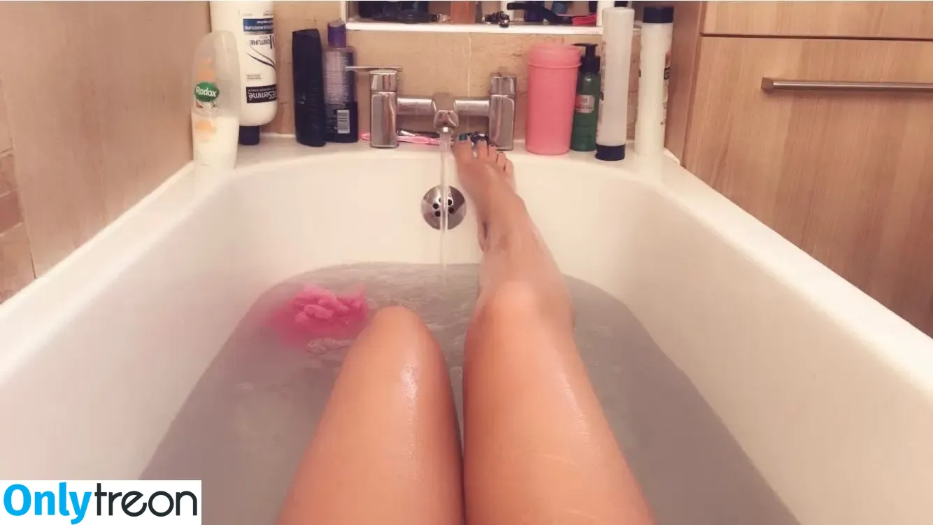 nickiibabe голая photo #0002 (nickiibaby / nickiitheboss)