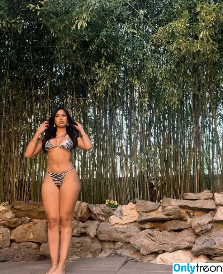 nickimariiee голая photo #0073 (nickimariiee)