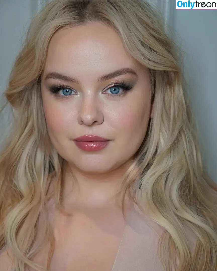 Nicola Coughlan nude photo #0088 (nicolacoughlan)