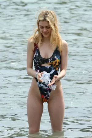 Nicola Peltz / nicolaannepeltzbeckham фото голая #0046