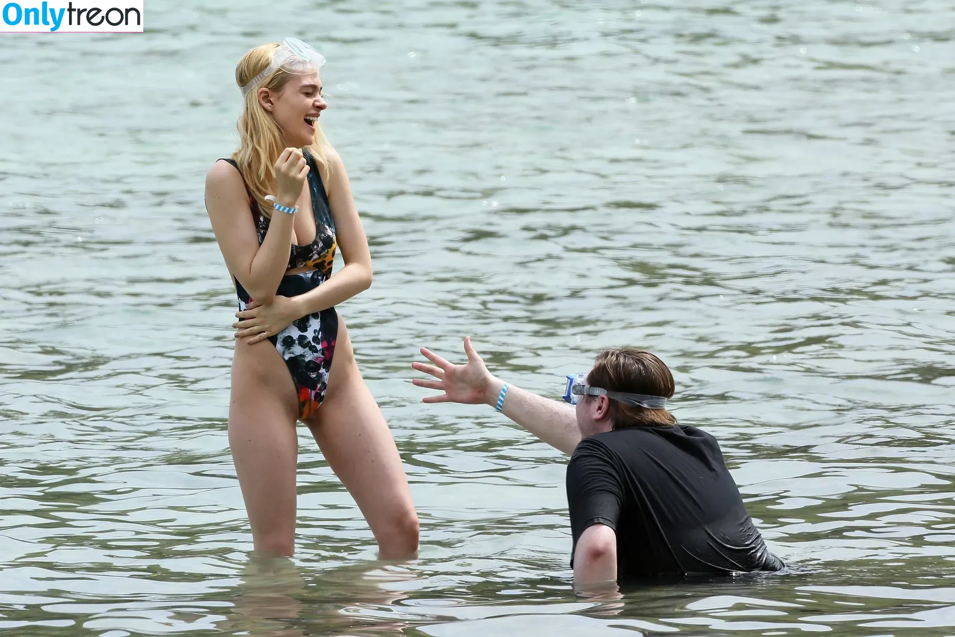 Nicola Peltz голая photo #0057 (nicolaannepeltzbeckham)