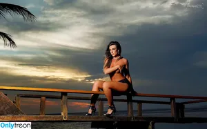 Nicole Bahls / nicolebahls nude photo #0390