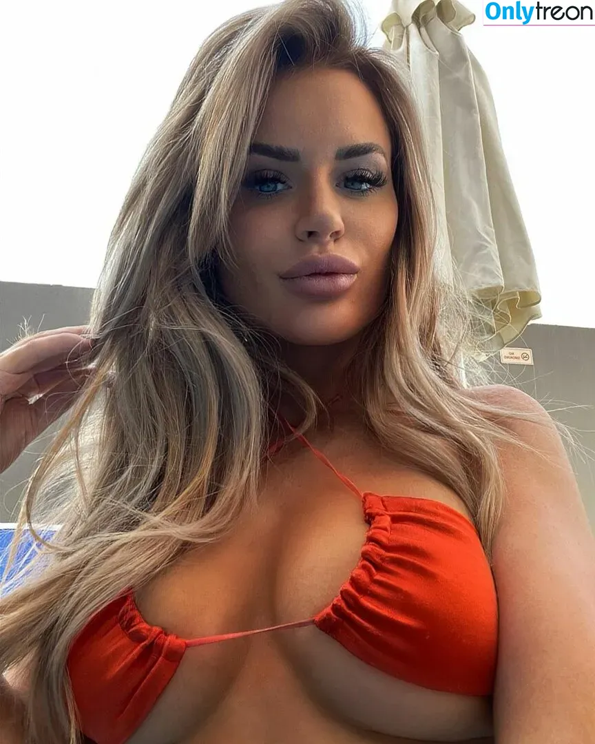 Nicole Farrell голая photo #0002 (Barbiecole_12 / nicolefarrell_1208)