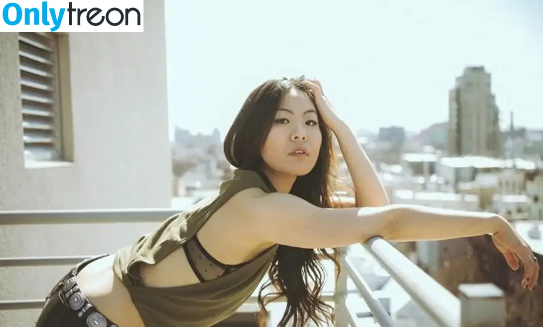 Nicole Kang nude photo #0021 (Nicole Kang)