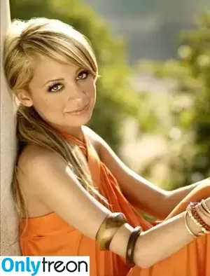 Nicole Richie / nicolerichie / nikolerichiexxx nude photo #0034