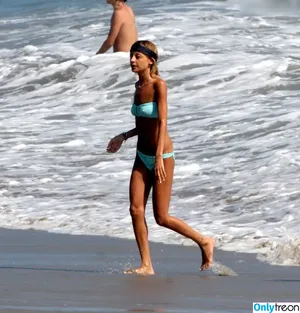 Nicole Richie / nicolerichie / nikolerichiexxx nude photo #0140