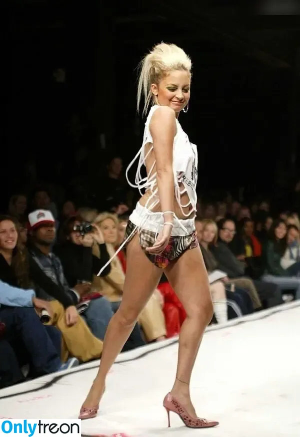 Nicole Richie nude photo #0040 (nicolerichie / nikolerichiexxx)