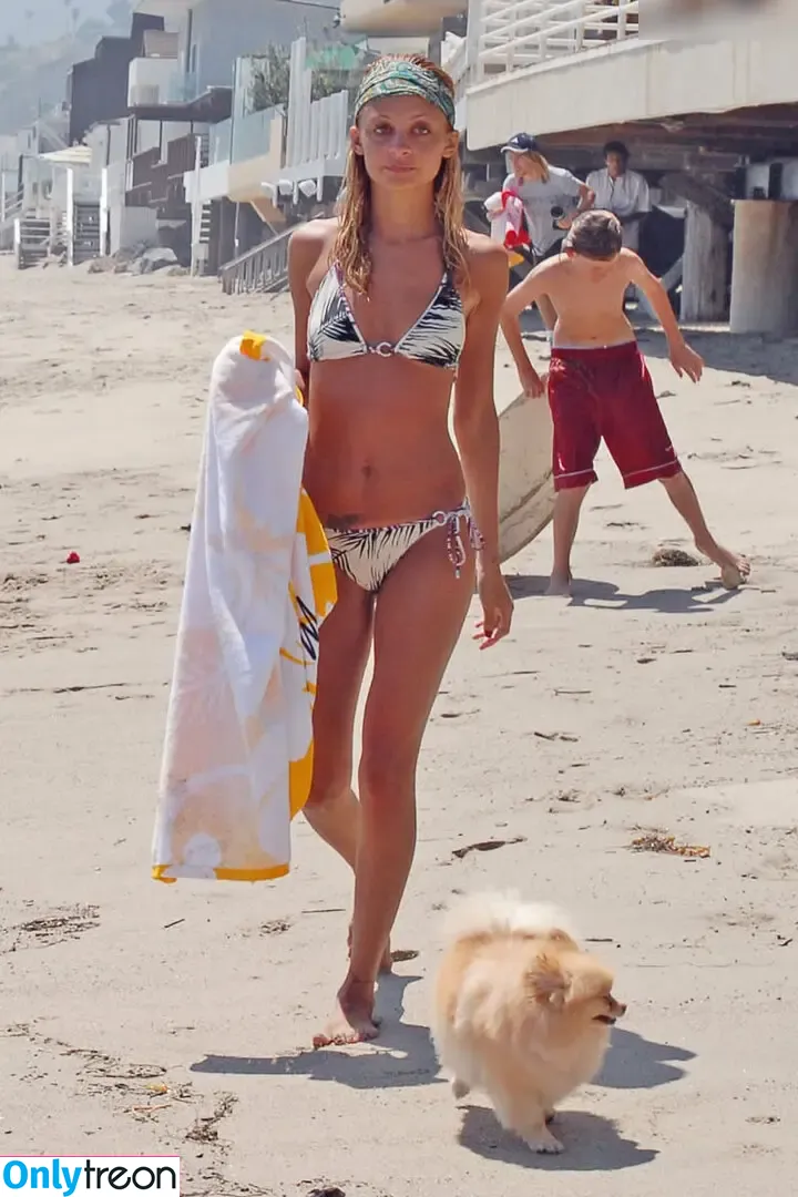 Nicole Richie nude photo #0047 (nicolerichie / nikolerichiexxx)