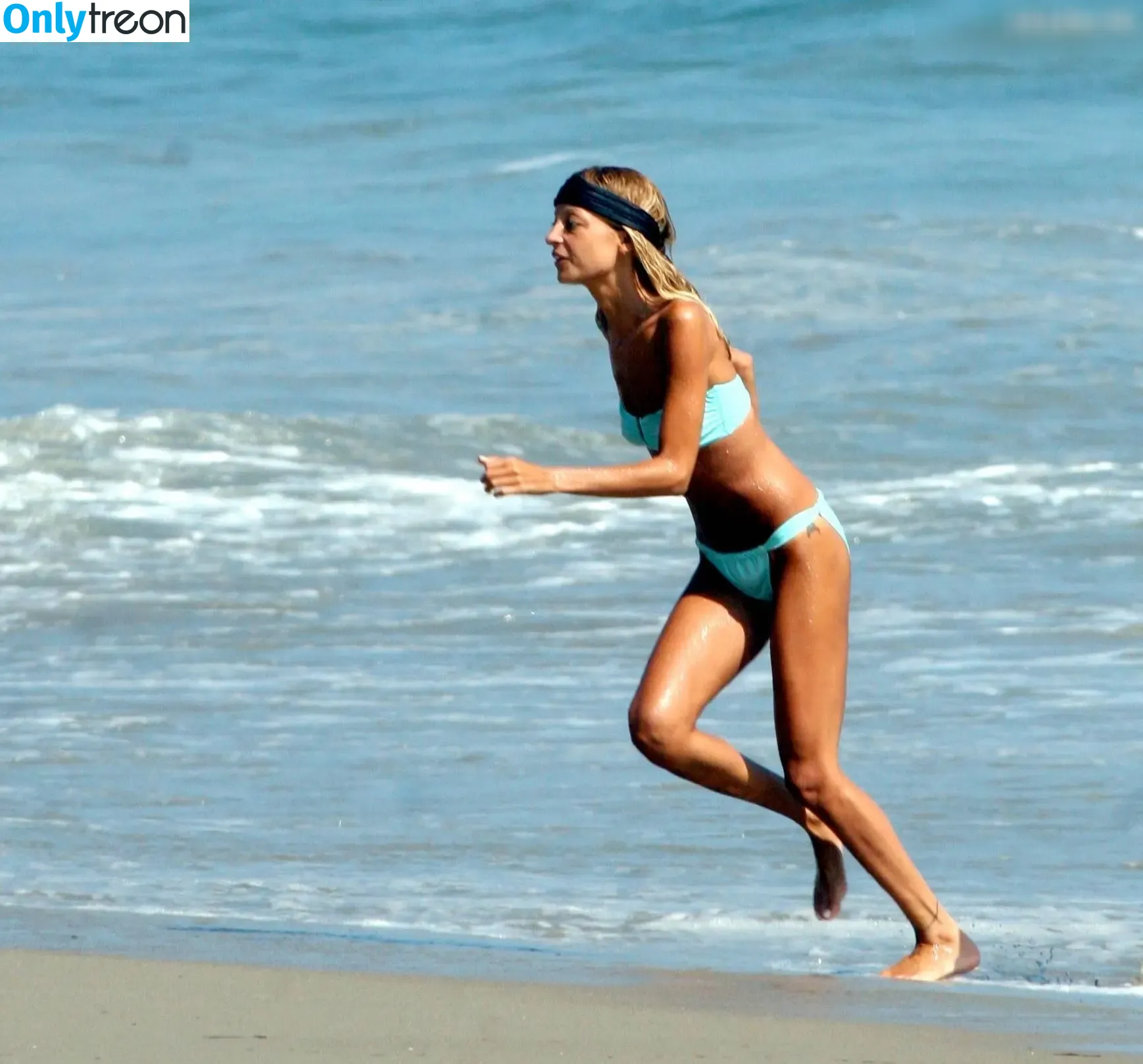 Nicole Richie nude photo #0151 (nicolerichie / nikolerichiexxx)