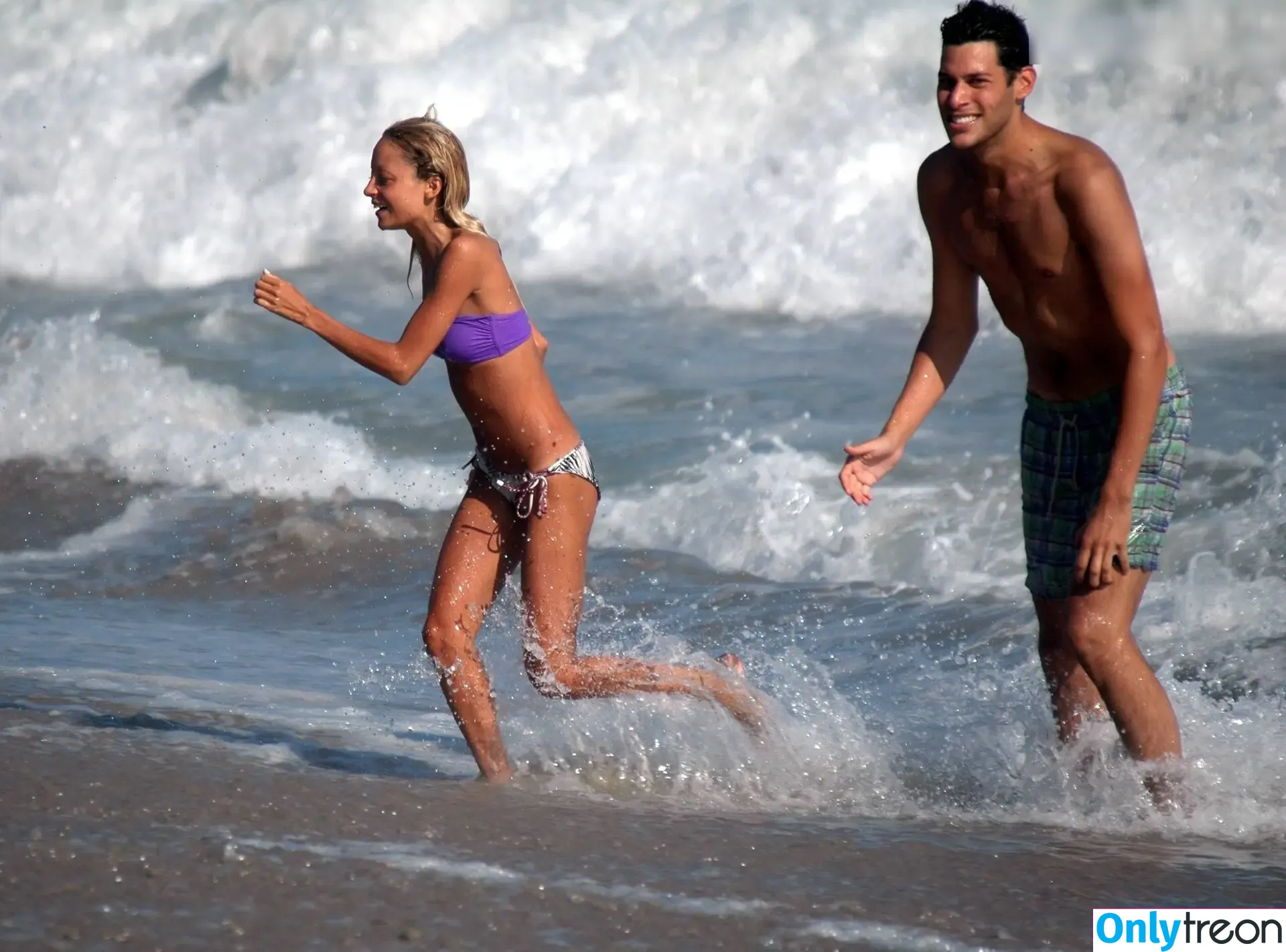 Nicole Richie nude photo #0157 (nicolerichie / nikolerichiexxx)