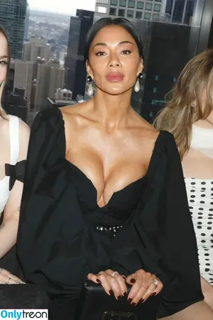 Nicole Scherzinger / NicoleScherzy / nicolescherzinger nude photo #2408
